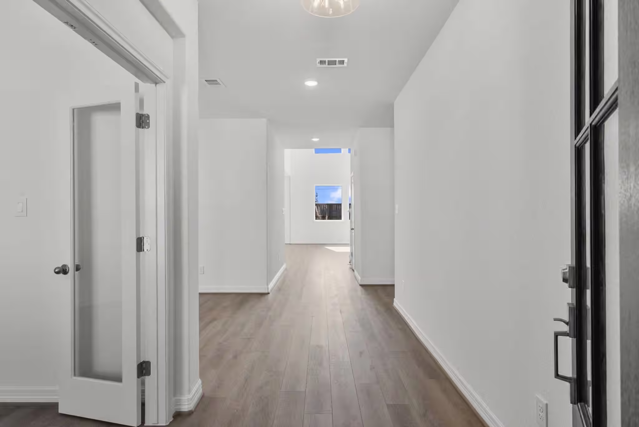 Photo 2 of 2023 Indigo Ridge Drive, Crosby, TX