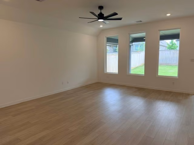 Photo 3 of 27112 Wrangler Way Drive, Montgomery, TX