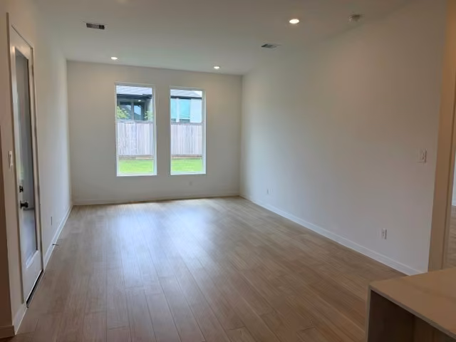 Photo 6 of 27112 Wrangler Way Drive, Montgomery, TX