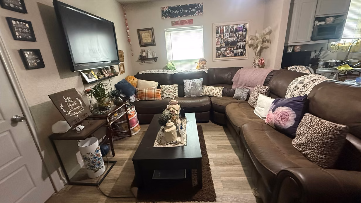 Photo 5 of 7019 Finn Street, Houston, TX