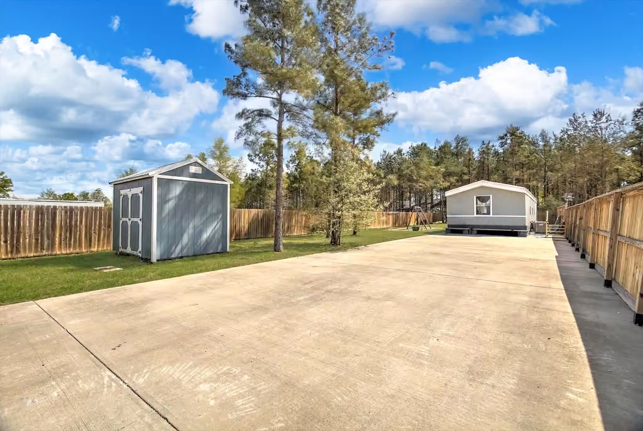 Photo 5 of 510 Rd 5512, Cleveland, TX