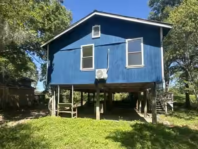 Photo of 1861 County Road 1333, Liberty, TX