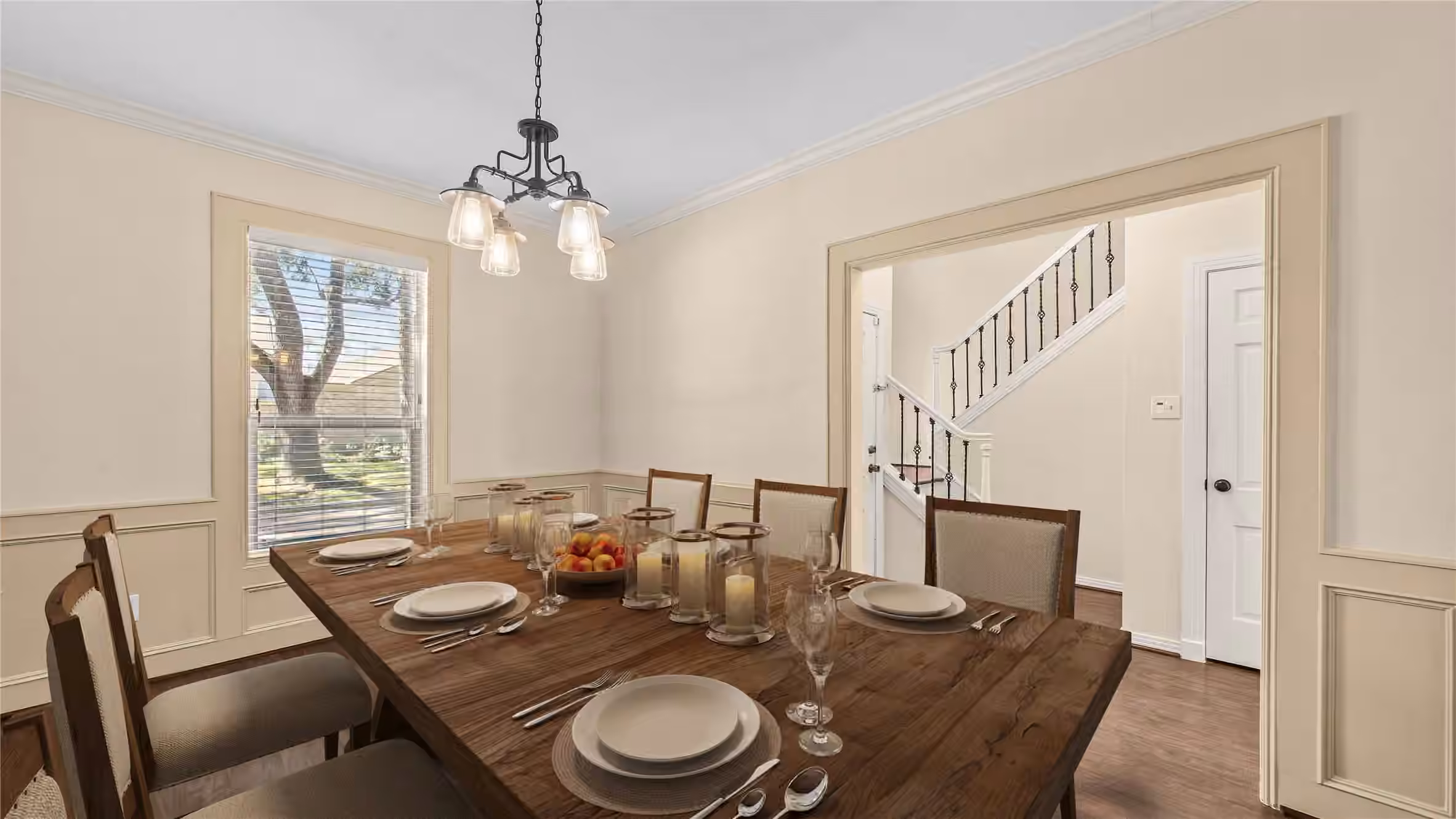 Photo 5 of 9621 Longmont Drive, Houston, TX