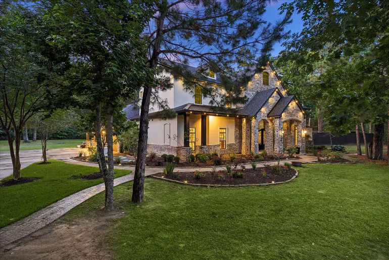 Photo 6 of 1030 Trailwood Estates Drive, Magnolia, TX