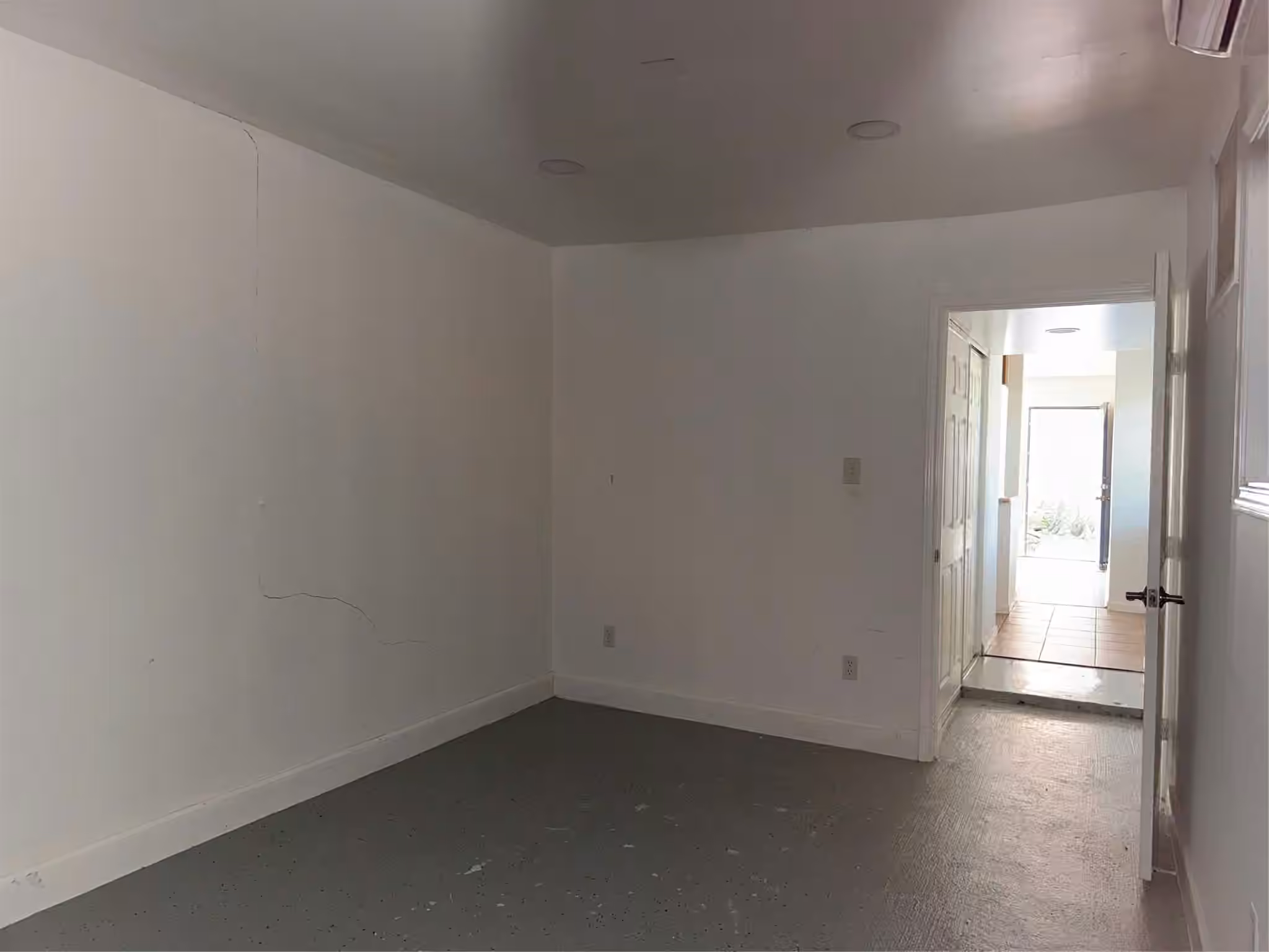 Photo 7 of 6601 Sands Point Drive 41, Houston, TX