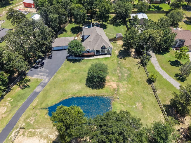 Photo 3 of 12300 Cedar Lane, Willis, TX