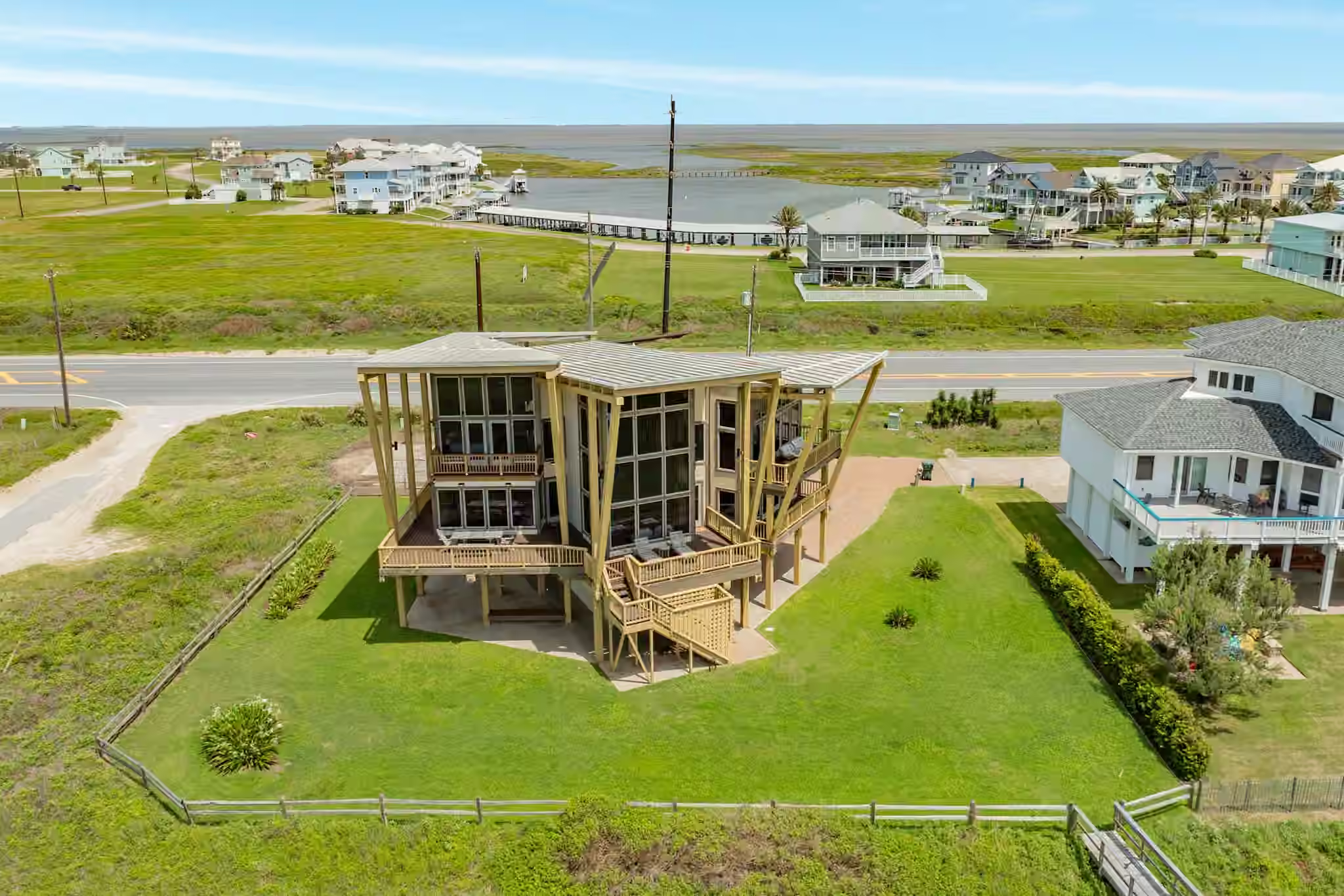 Photo 3 of 21127 W Sand Hill Drive, Galveston, TX