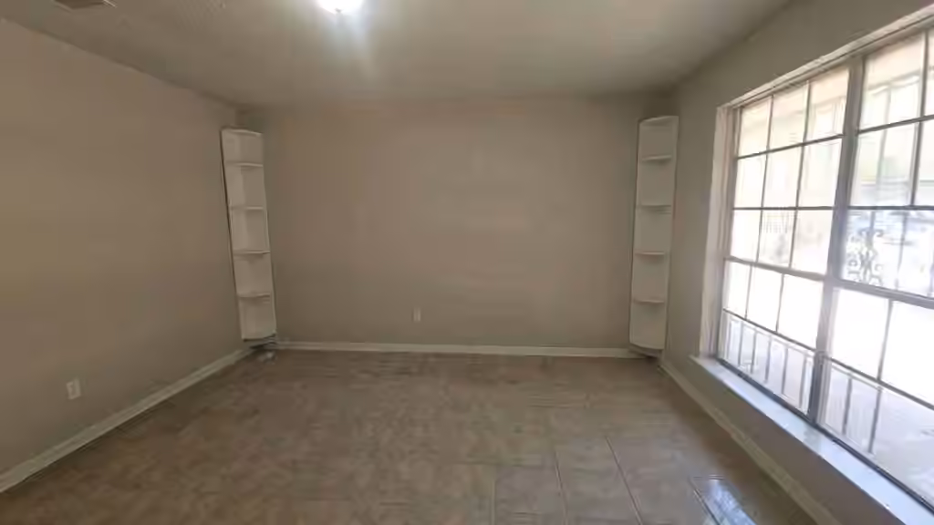 Photo 3 of 4502 Charriton Drive, Houston, TX