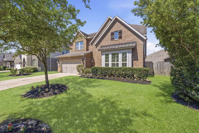 Photo 2 of 31406 Postwood Oaks Court, Spring, TX