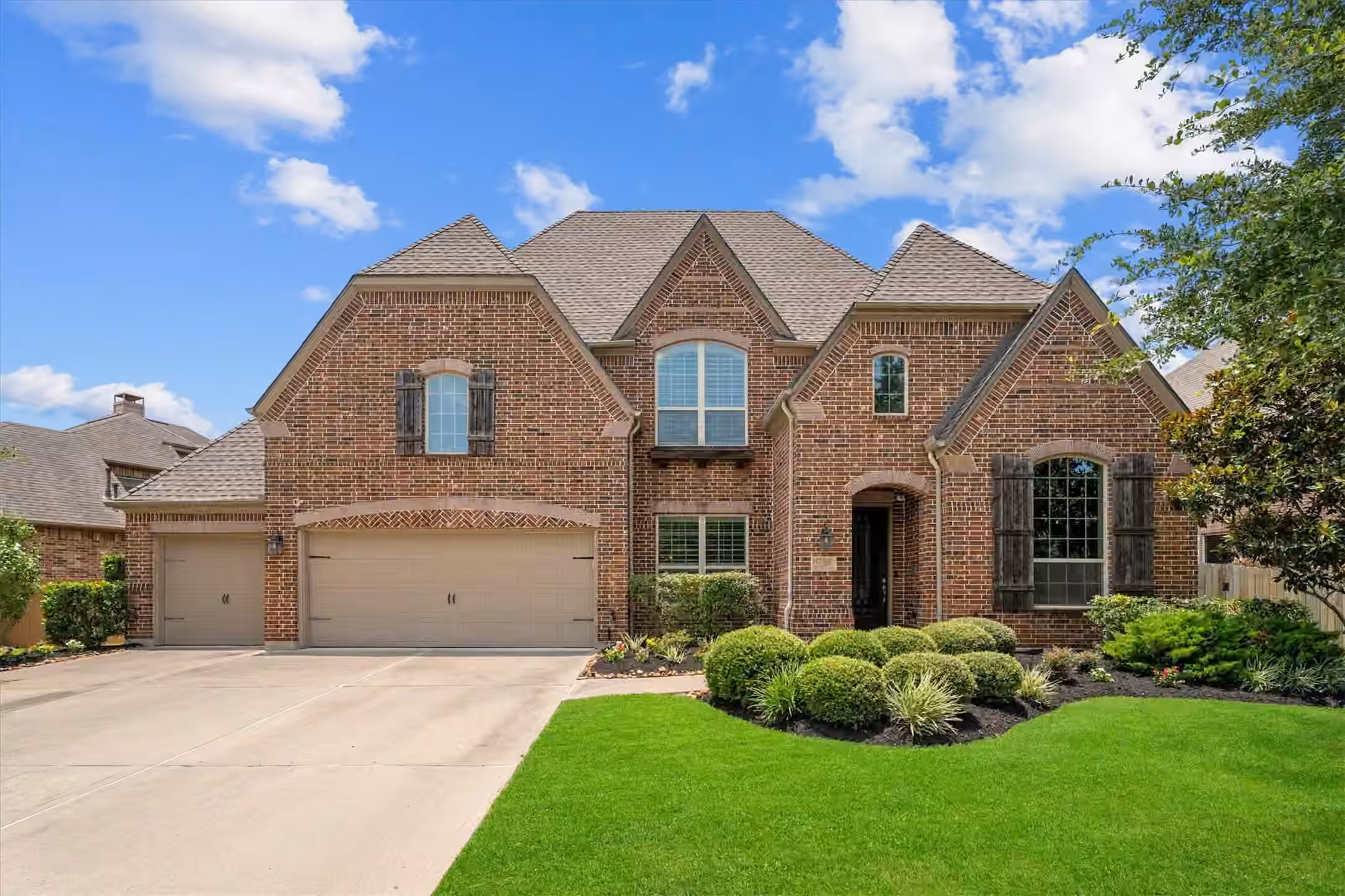 Photo 2 of 28303 Calaveras Lake Drive, Spring, TX