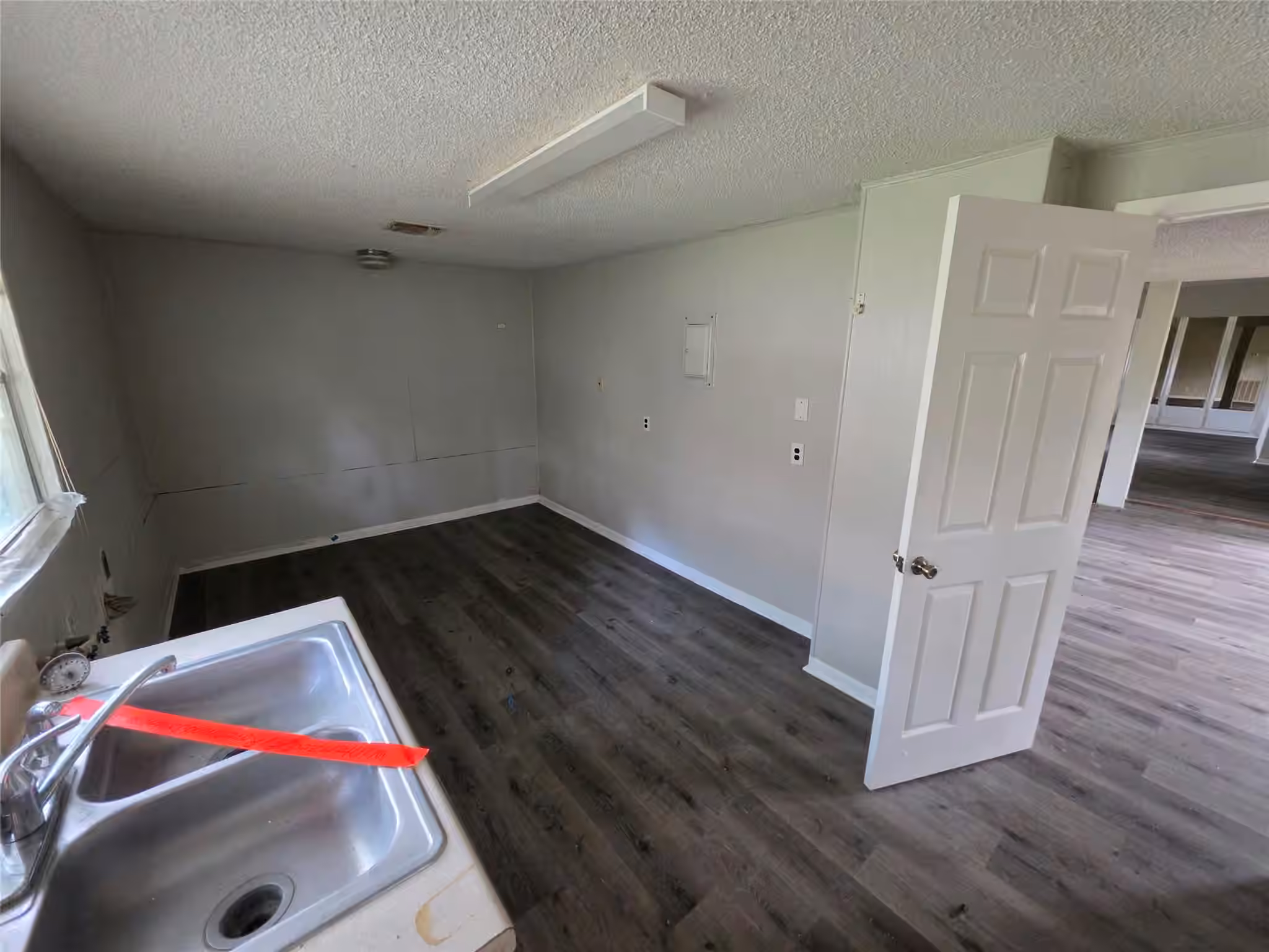 Photo 3 of 803 Avenue C, Sweeny, TX