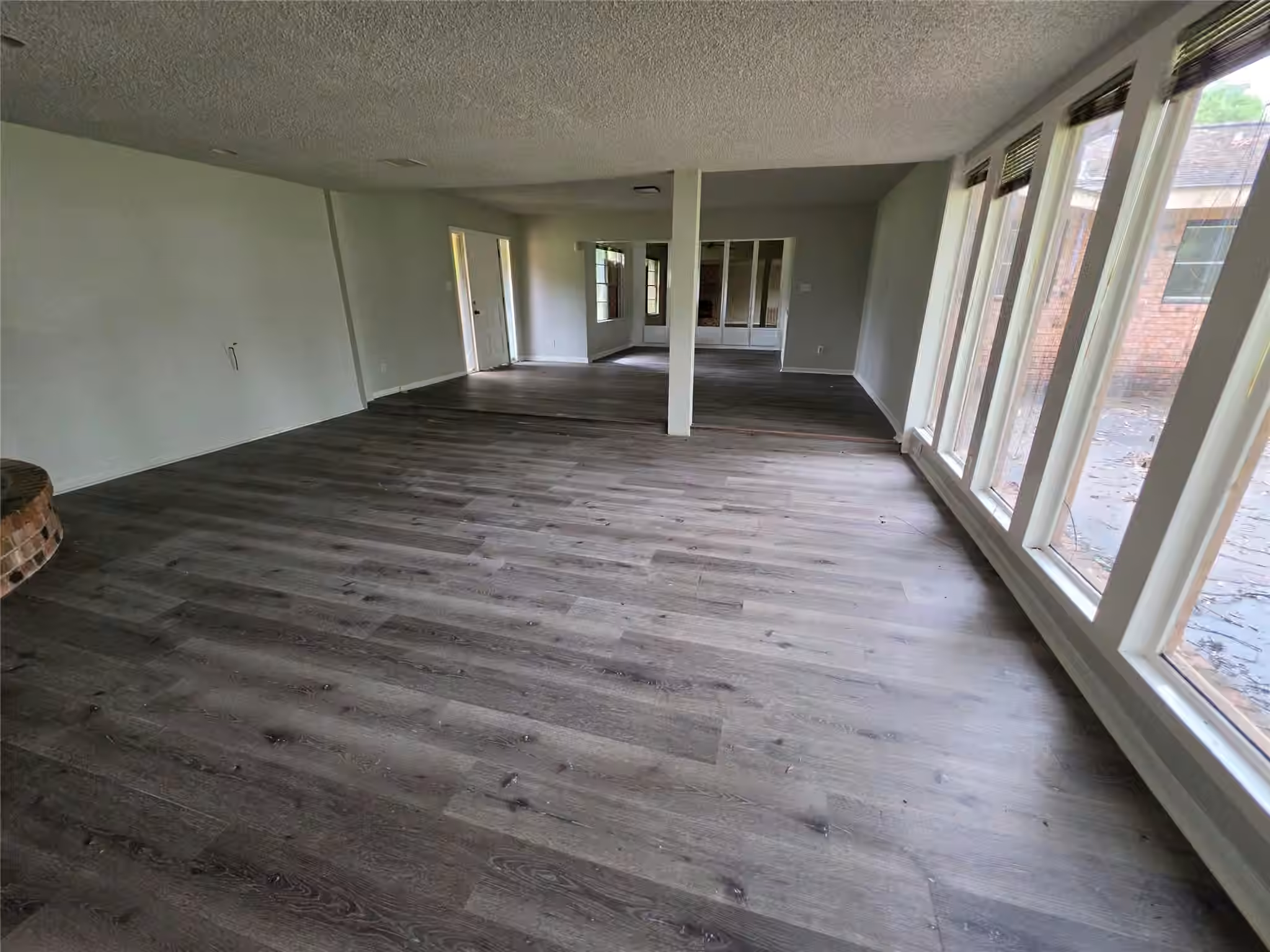 Photo 4 of 803 Avenue C, Sweeny, TX