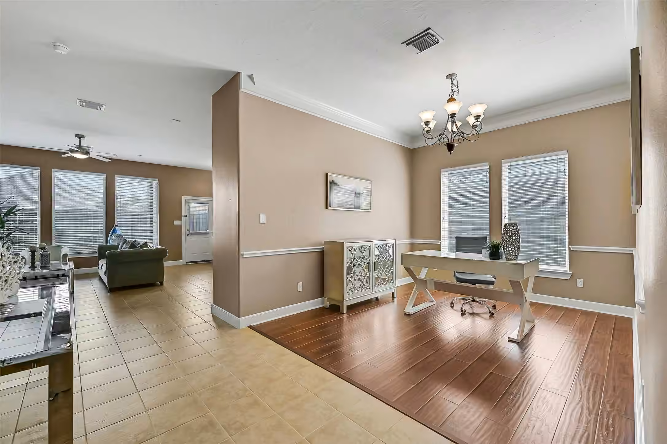 Photo 4 of 2622 Canyon Falls Drive, Manvel, TX