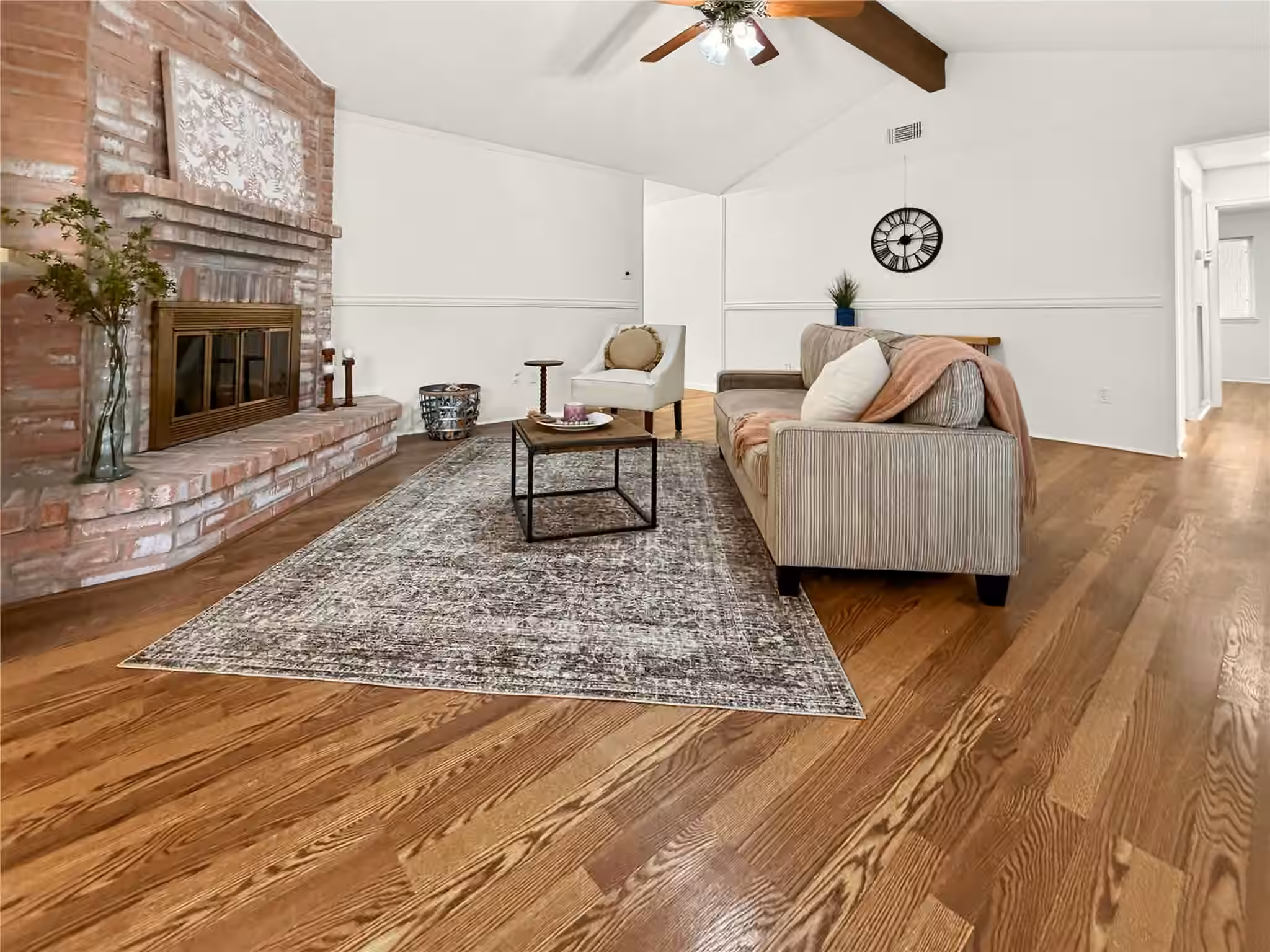Photo 3 of 18530 Sweetmeadow Drive, Spring, TX