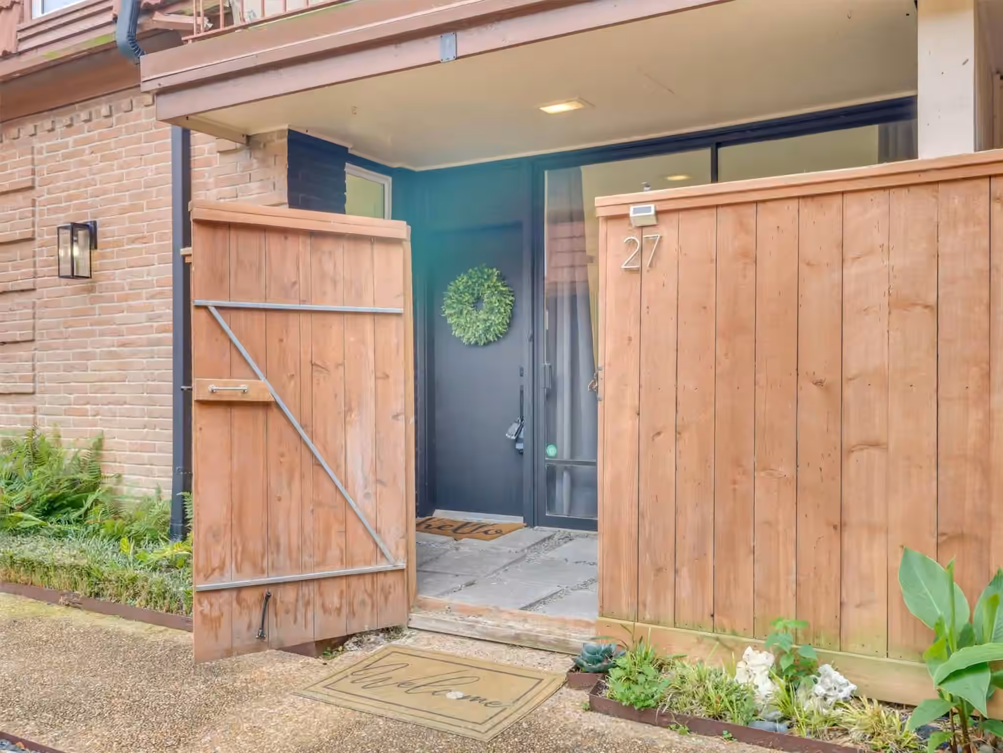 Photo 3 of 3401 Timmons Lane 27, Houston, TX