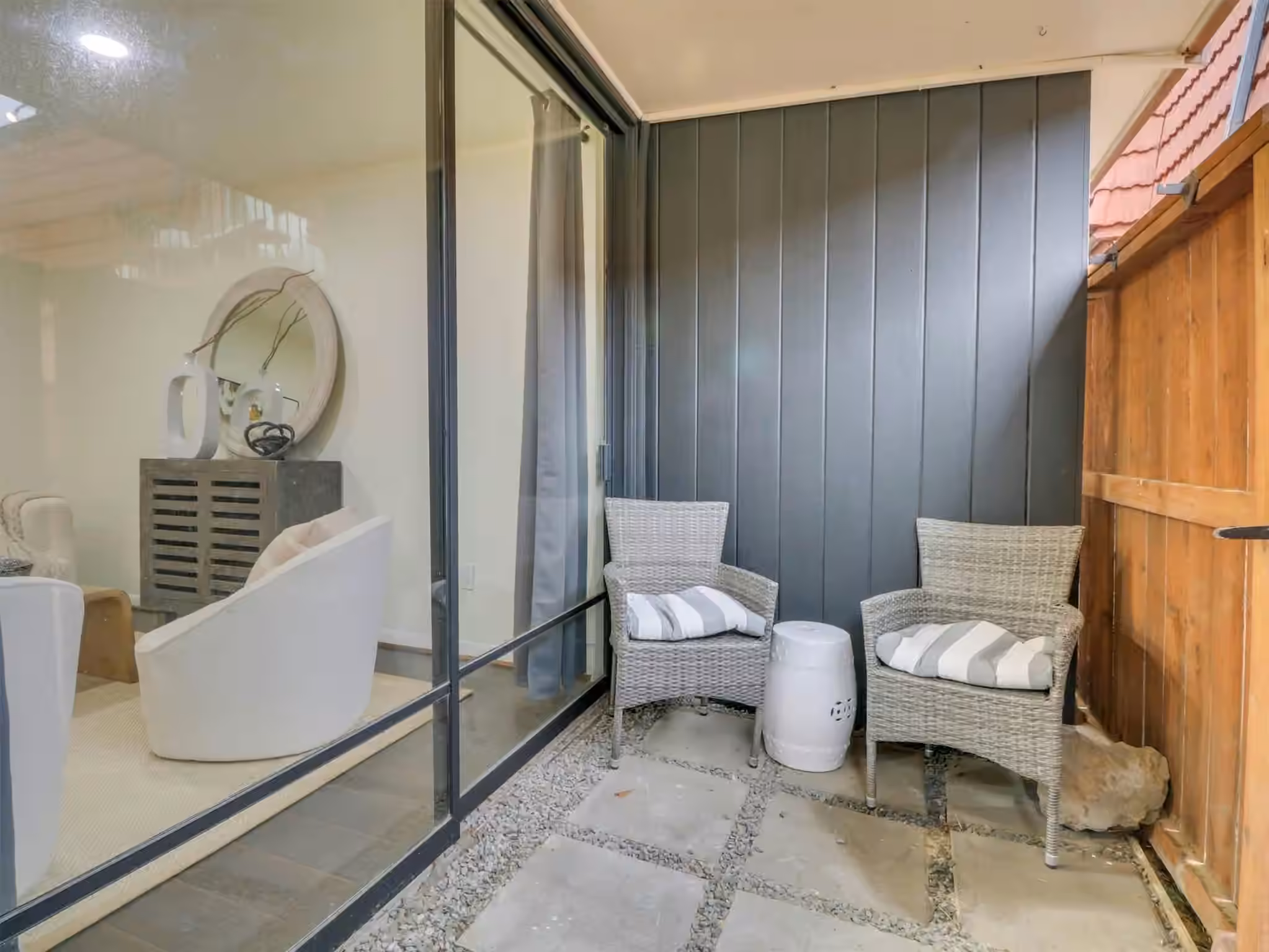 Photo 5 of 3401 Timmons Lane 27, Houston, TX