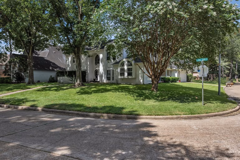 Photo 3 of 14815 Long Oak Drive, Houston, TX
