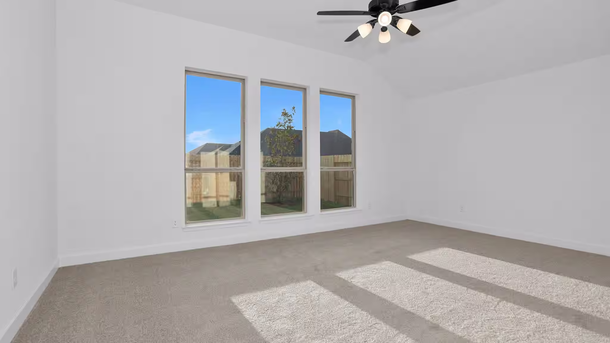 Photo 6 of 18234 Hardy Fir Court, Conroe, TX