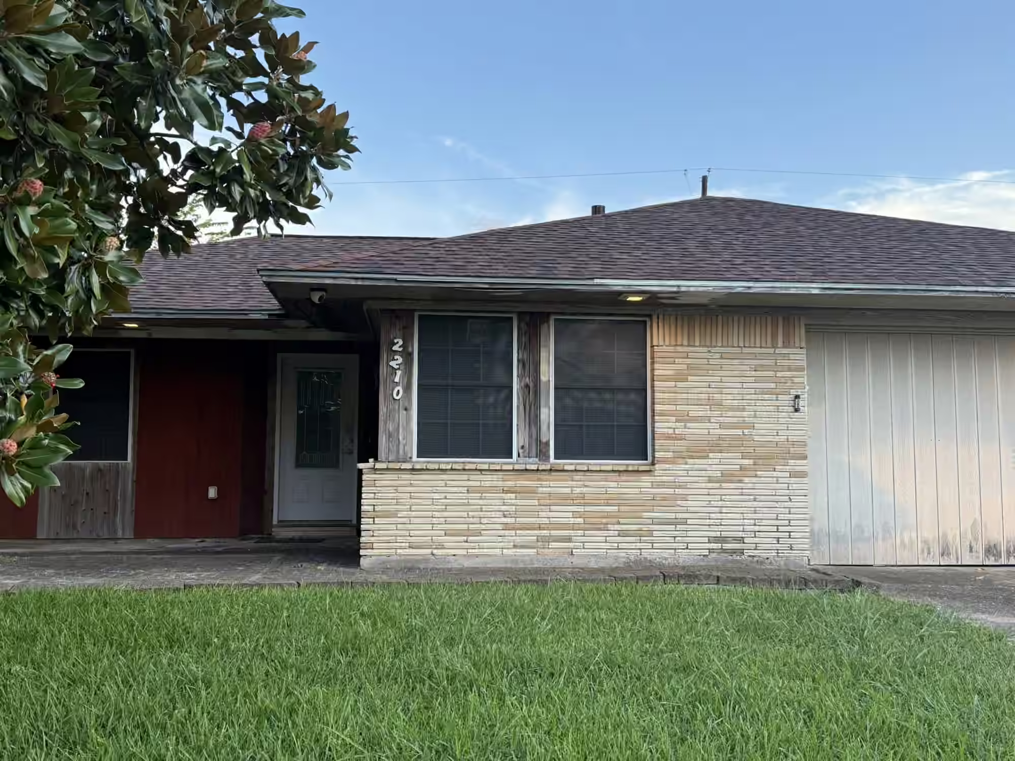 Photo 4 of 2210 Marlen Avenue, Pasadena, TX
