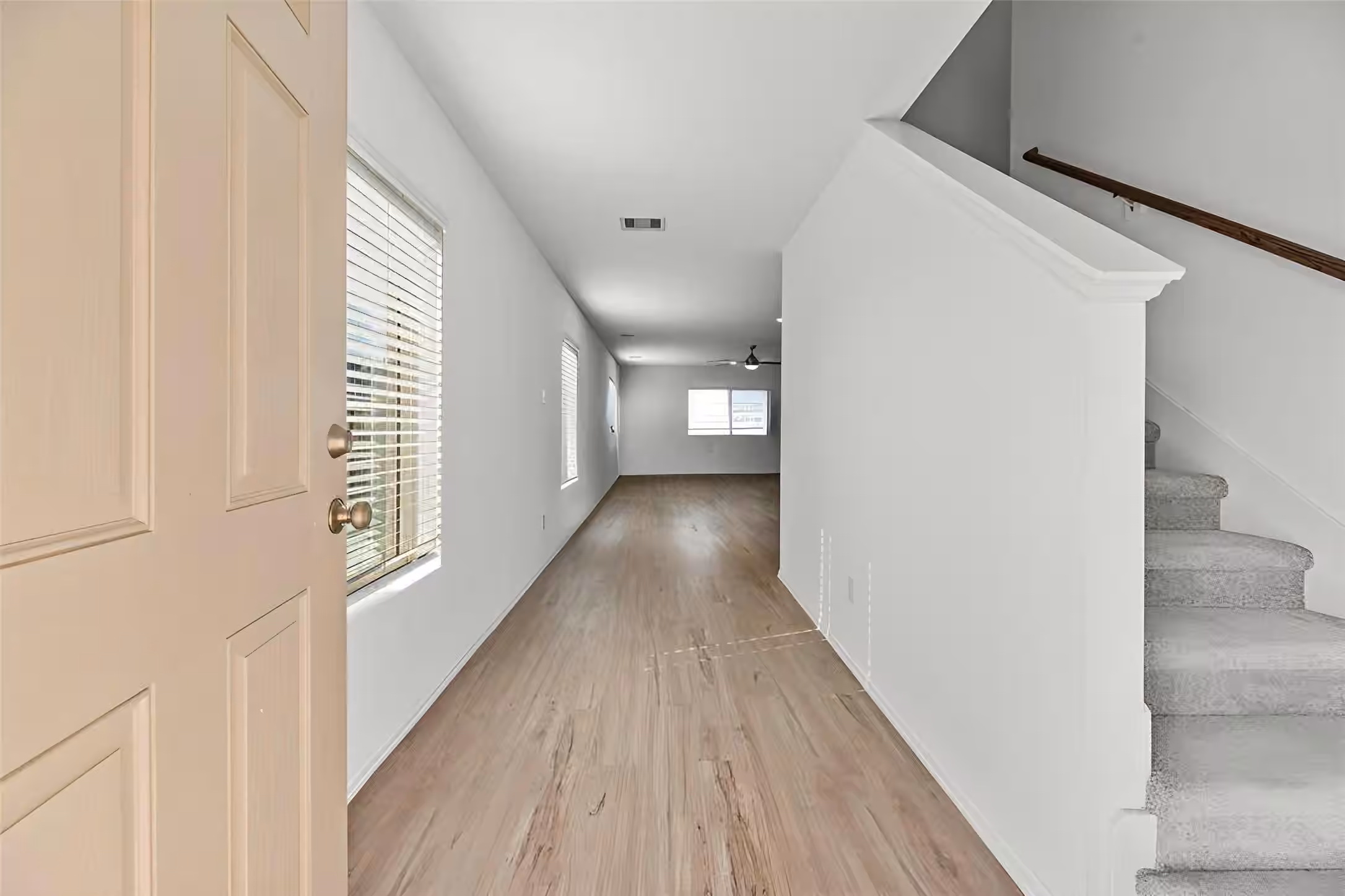 Photo 3 of 7303 Clover Chase Drive, Katy, TX