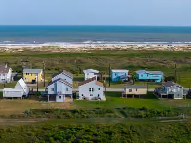Photo 2 of 207 Beachfront Drive, Matagorda, TX