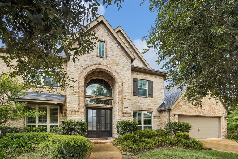 Photo 3 of 27422 Grayson Gap Court, Fulshear, TX