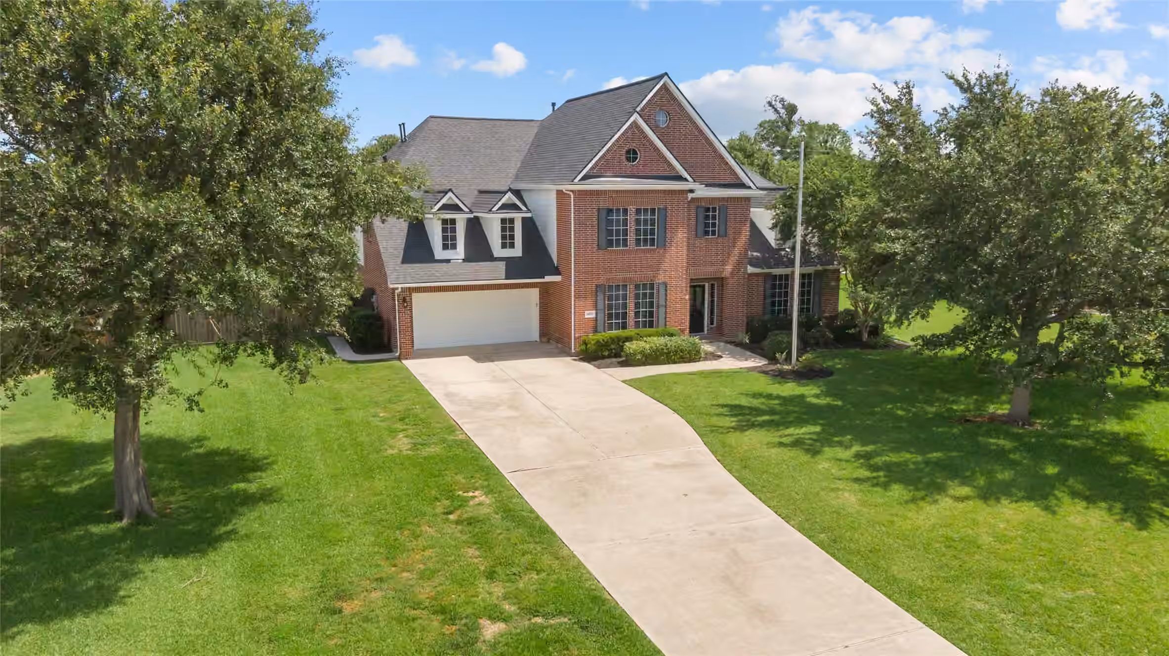Photo 4 of 14903 High Meadow Lane, Baytown, TX