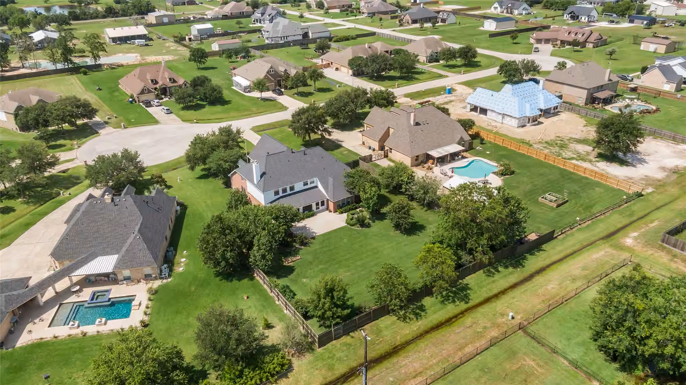 Photo 6 of 14903 High Meadow Lane, Baytown, TX