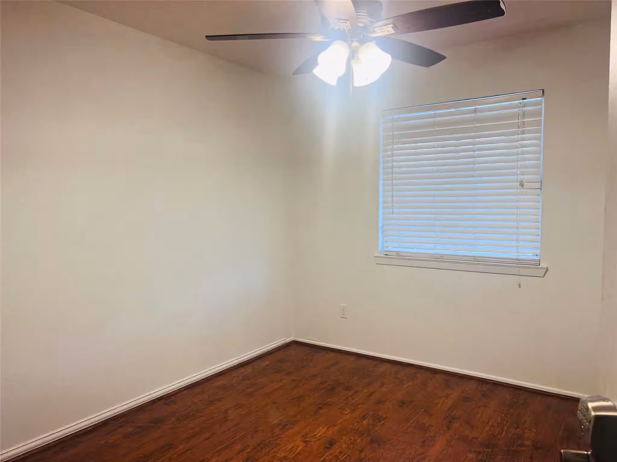 Photo 4 of 7423 Cook Road, Houston, TX