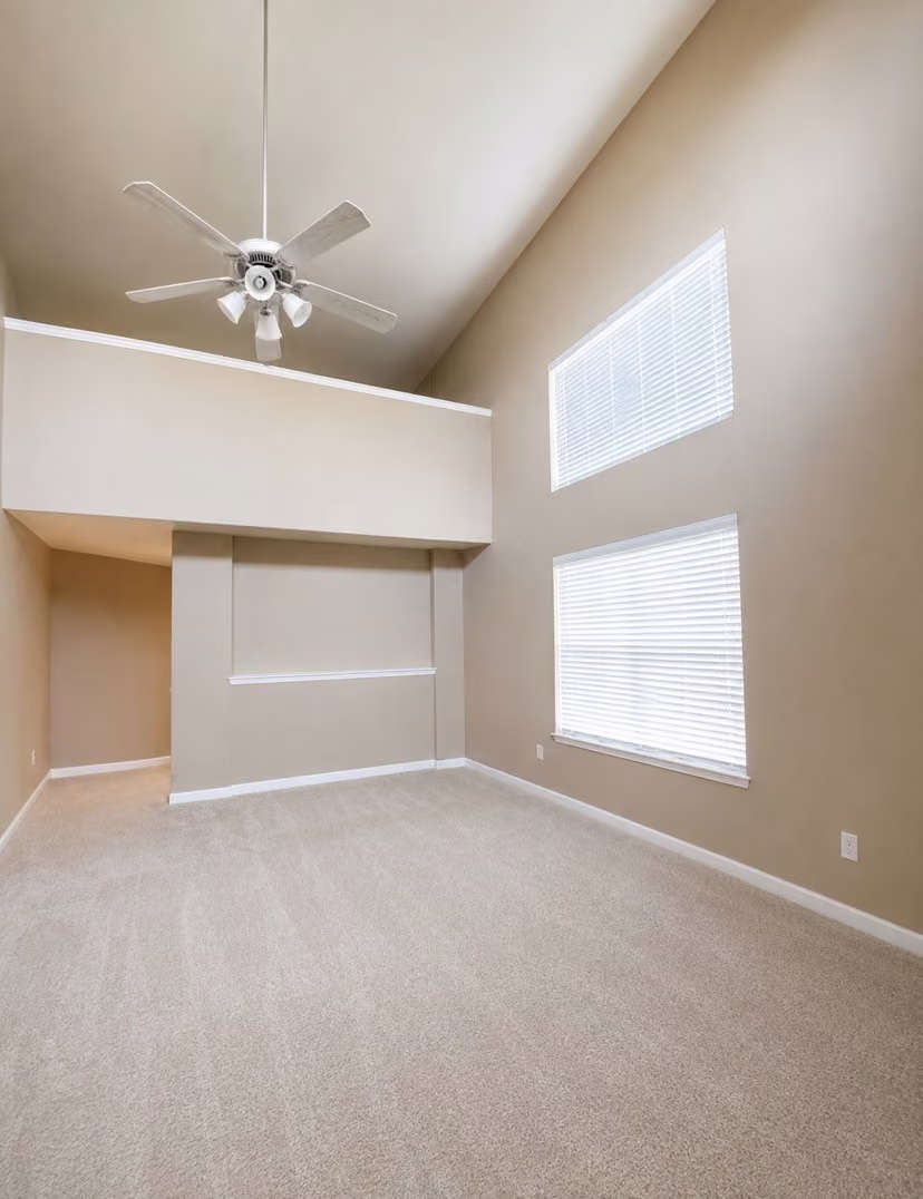 Photo 4 of 3926 Falvel Shadow Creek Drive, Spring, TX