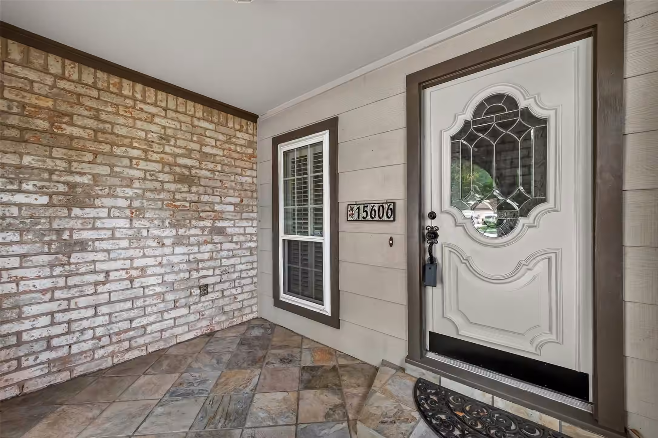 Photo 3 of 15606 Australia Street, Jersey Village, TX