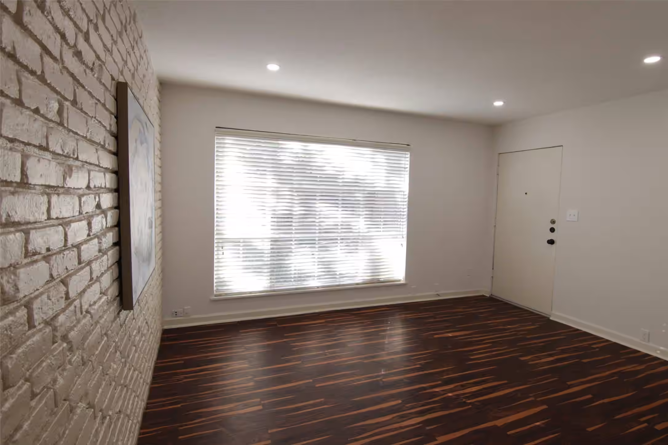 Photo 6 of 2101 Fountain View Drive 35, Houston, TX
