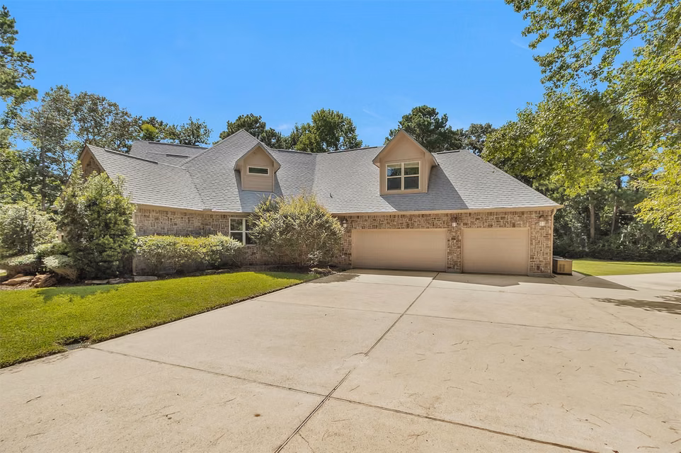 Photo 4 of 11018 Lake Windcrest, Magnolia, TX