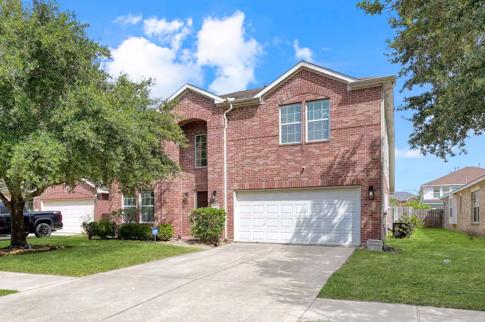 Photo of 30327 Deleon Fields Drive, Spring, TX
