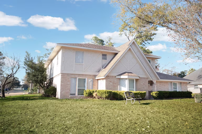 Photo 2 of 5214 Lodge Creek Drive, Houston, TX