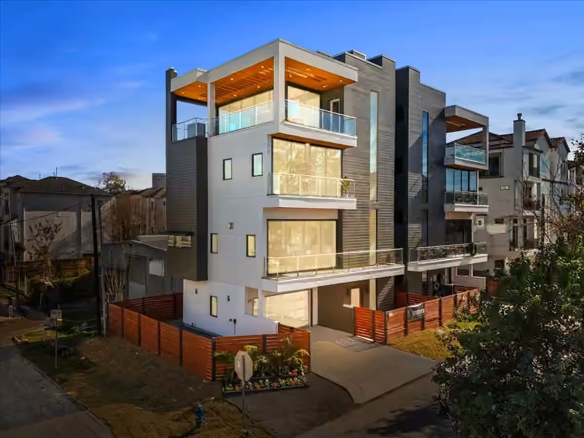 Photo of 516 Reinerman Street, Houston, TX
