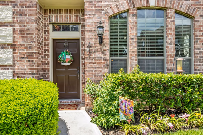Photo 4 of 2719 Windy Thicket Lane, Houston, TX