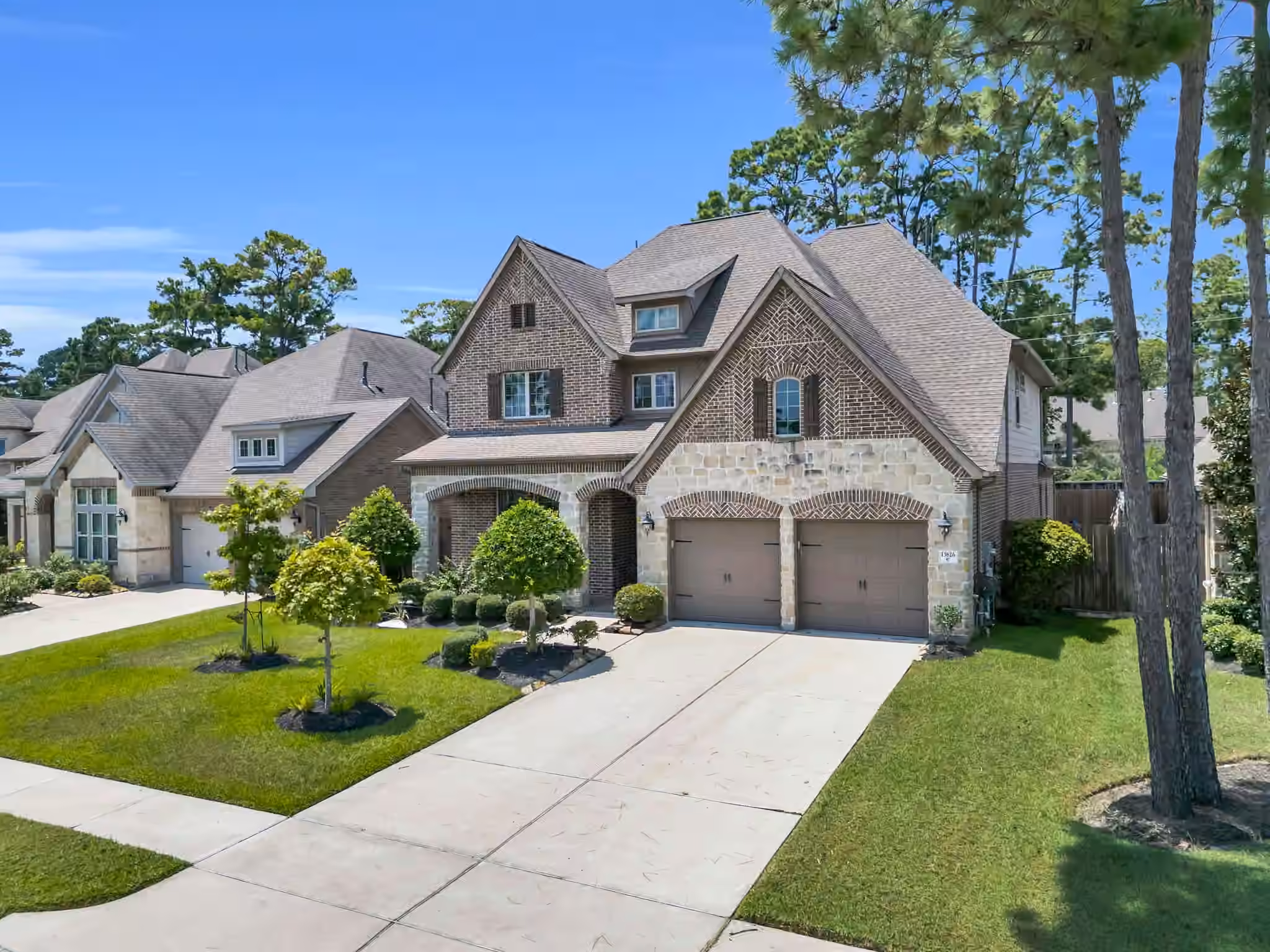 Photo 3 of 13826 Oakdale Glen Trace, Cypress, TX