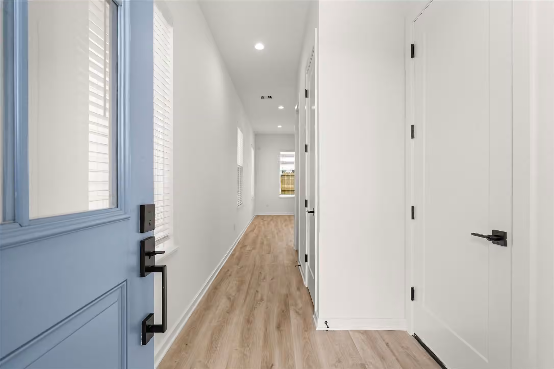 Photo 5 of 4746 Martin Hill Street, Houston, TX