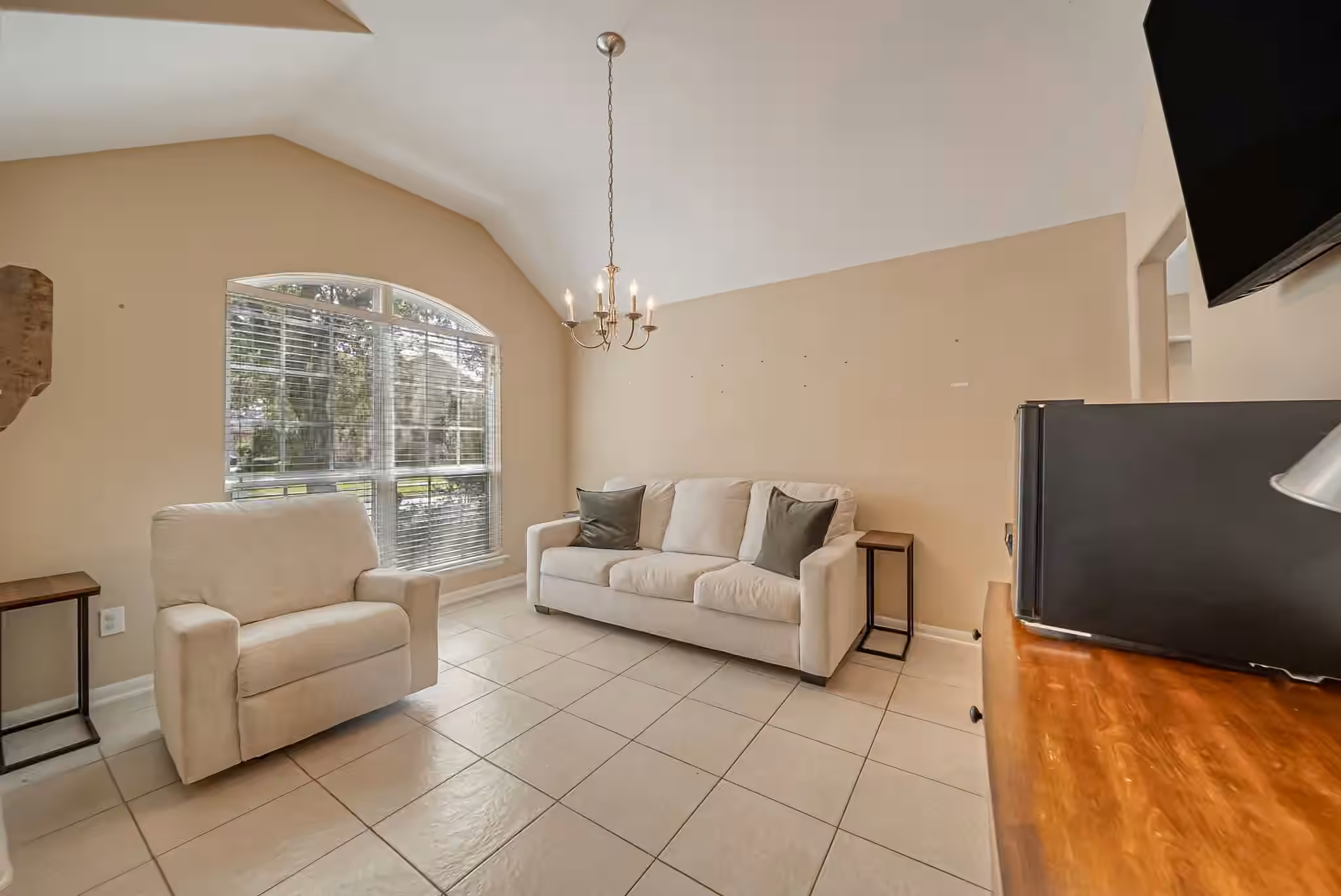 Photo 4 of 14043 Albany Springs Lane, Houston, TX