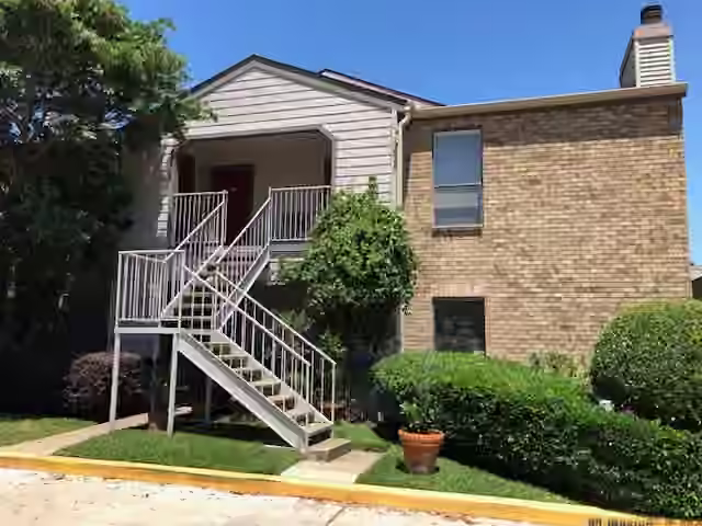 Photo of 2025 Augusta Drive 207, Houston, TX