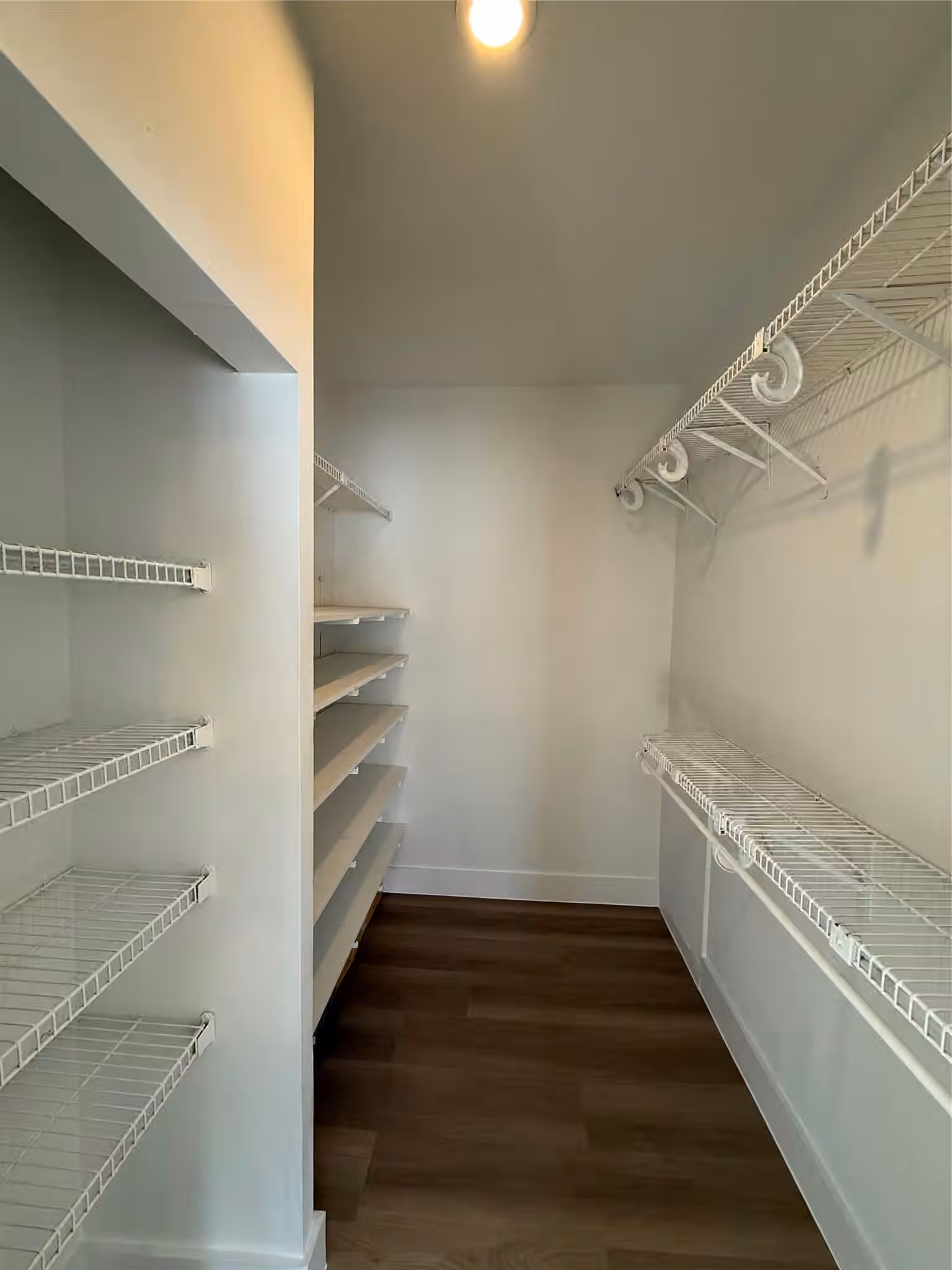 Photo 6 of 2025 Augusta Drive 207, Houston, TX