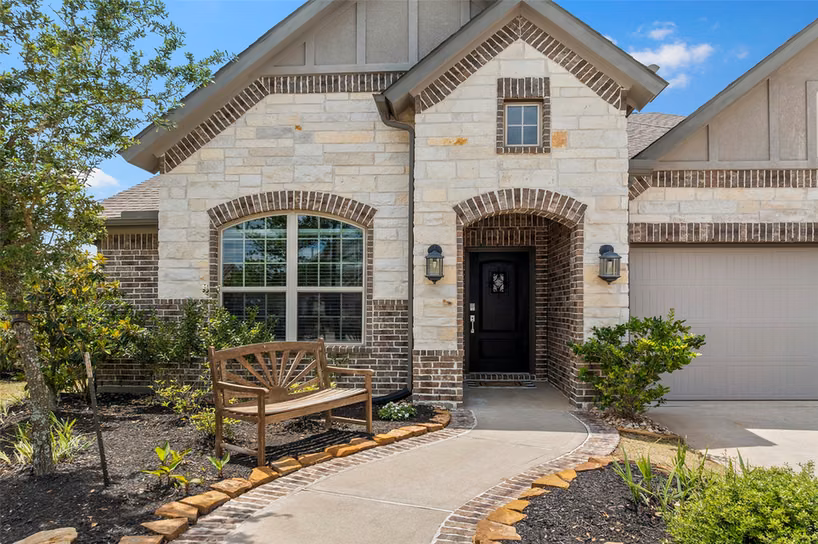 Photo 5 of 15207 Queens Watchdog Court, Cypress, TX