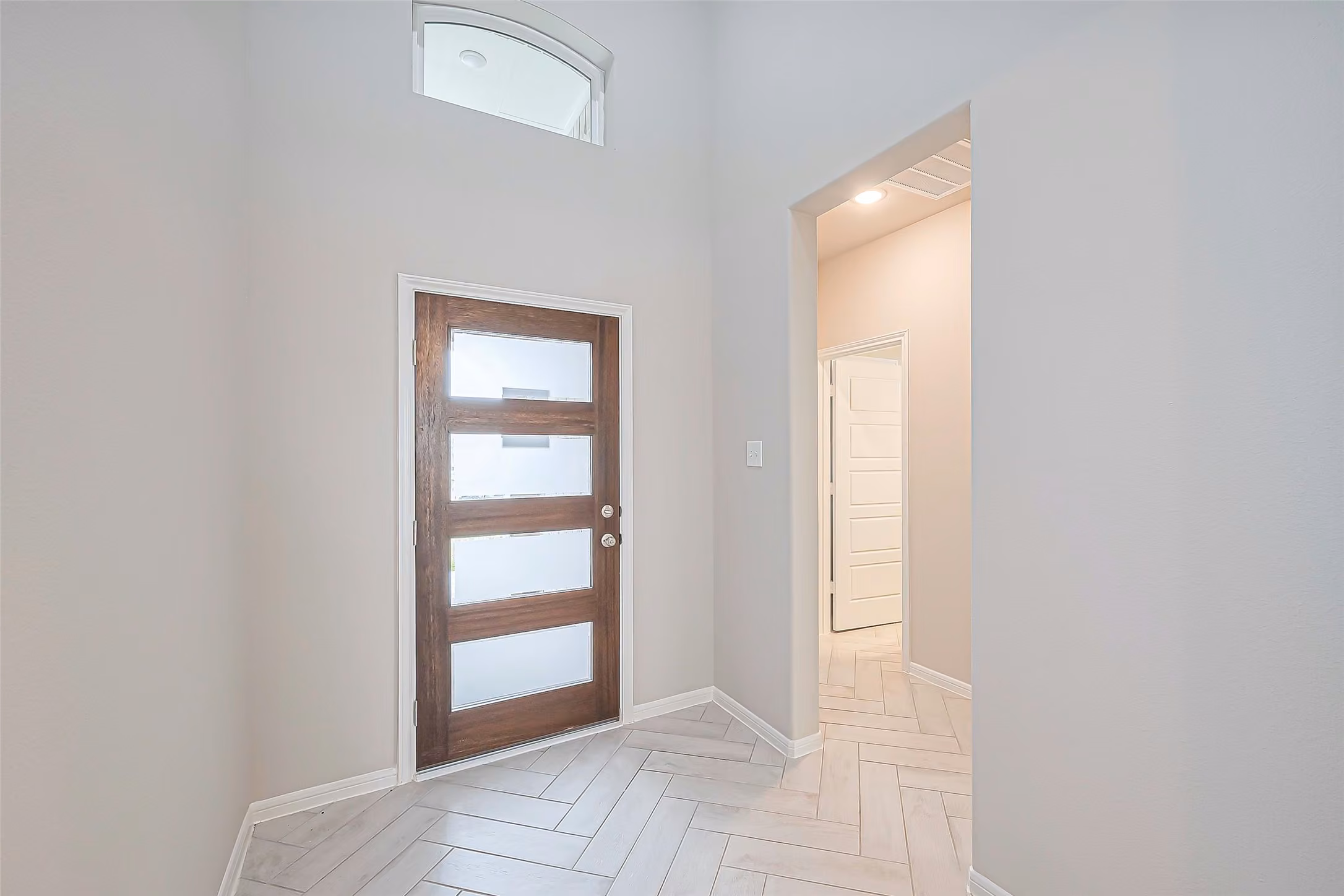 Photo 5 of 1322 Austin Colony Drive, Angleton, TX