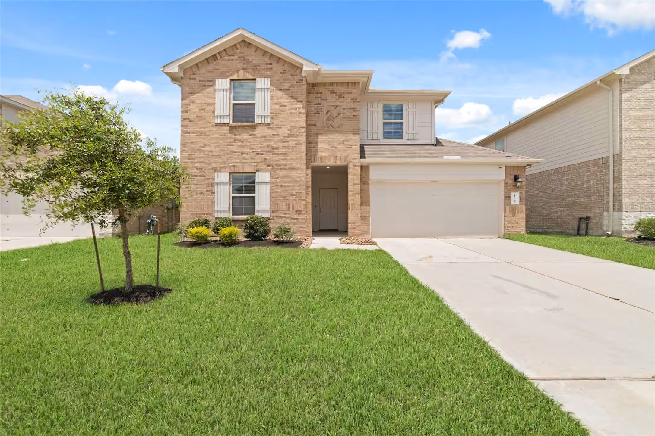 Photo 2 of 23702 Harrow Field Lane, Spring, TX