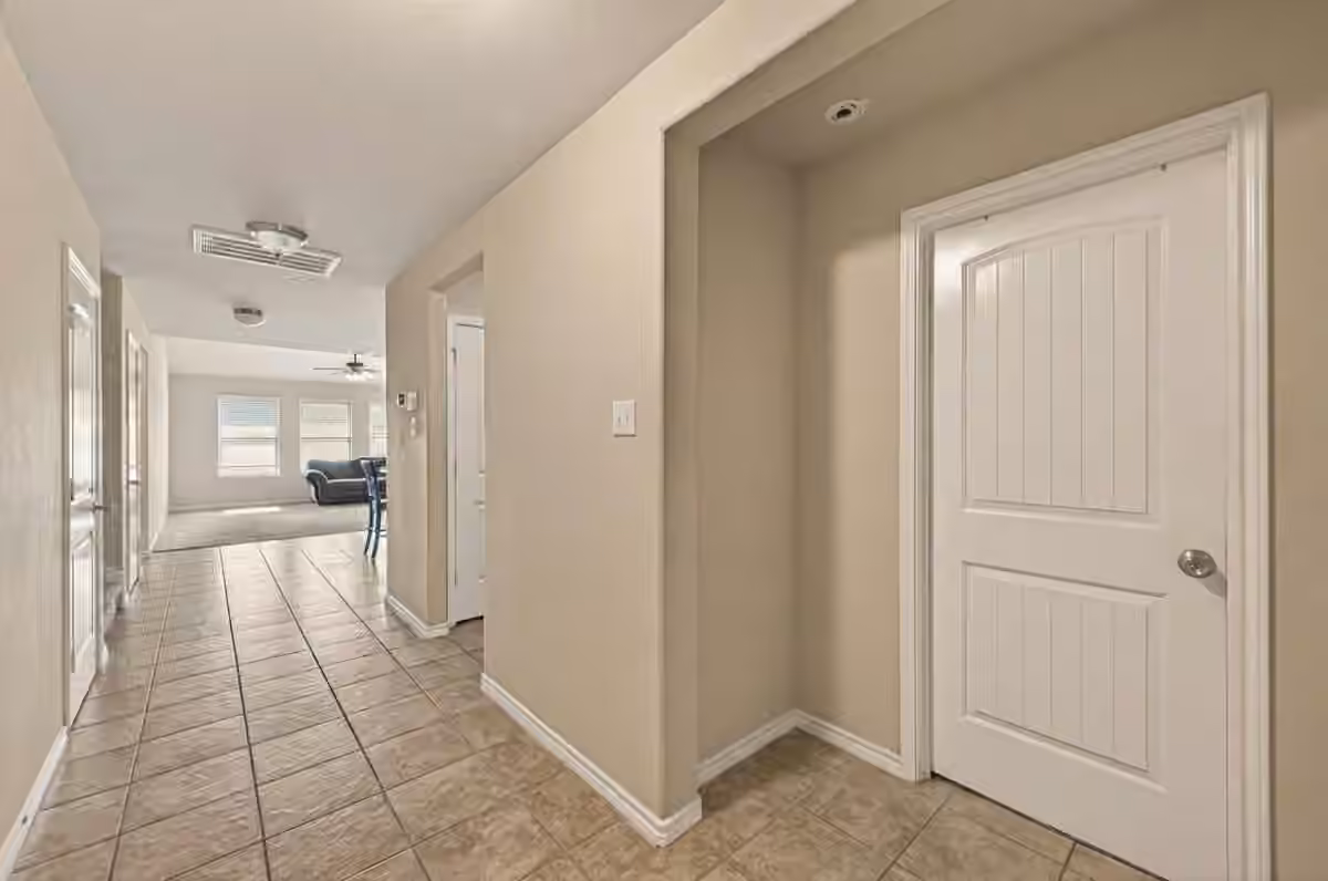 Photo 7 of 9206 Rustling Manor Lane, Richmond, TX