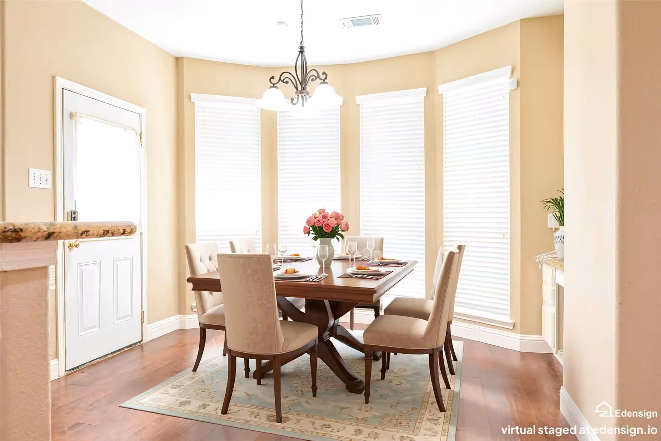 Photo 3 of 10226 N LAUREL BRANCH DRIVE Drive, Houston, TX