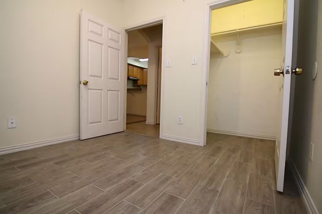 Photo 7 of 9400 Bellaire Boulevard 508, Houston, TX