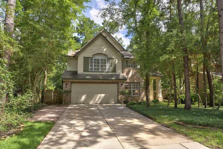 Photo of 74 E Greywing Circle, The Woodlands, TX 77382