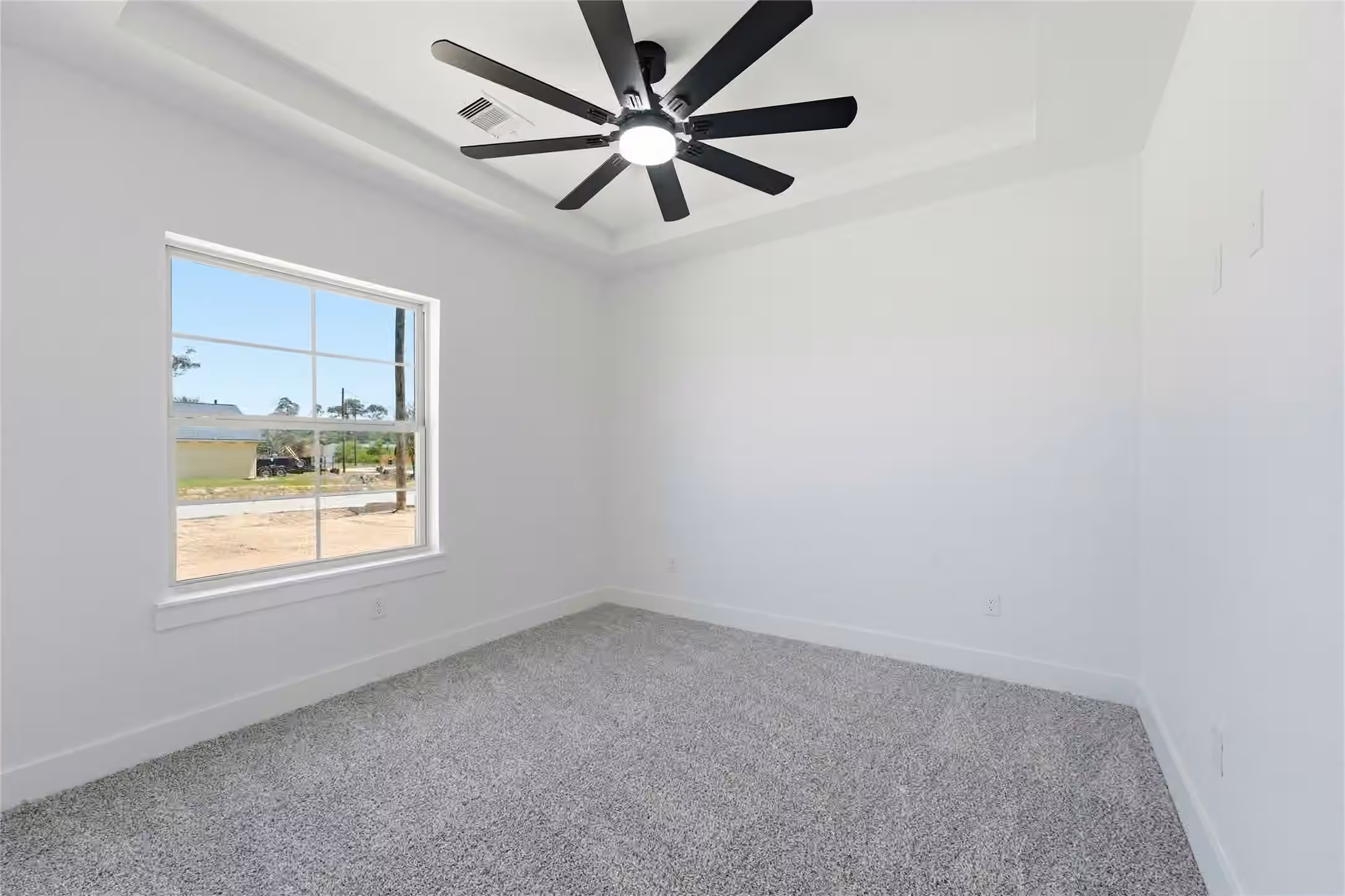 Photo 5 of 30906 Brown Pine Street, Huffman, TX